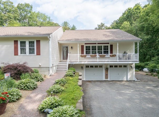 120-1/2 Lowell Rd, Pepperell, MA 01463