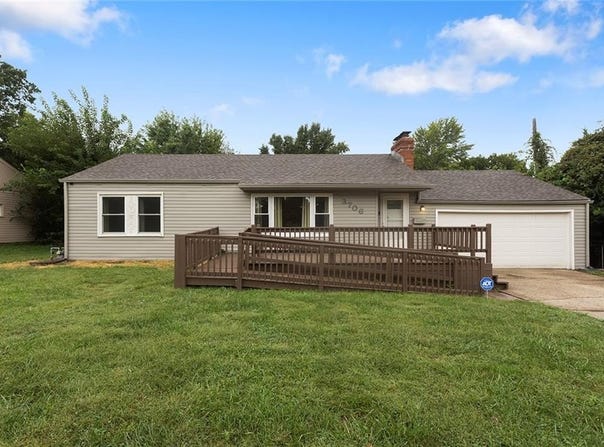 3706 S Sterling Avenue, Independence, MO 64052