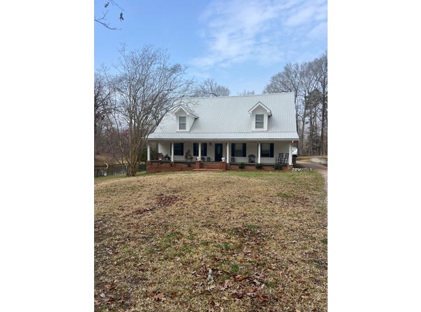 227 Traceway Dr, Natchez, MS 39120