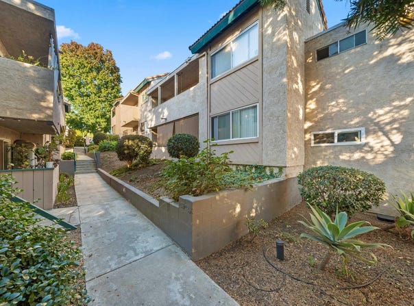 3435 Capalina Rd unit: 10, San Marcos, CA 92069