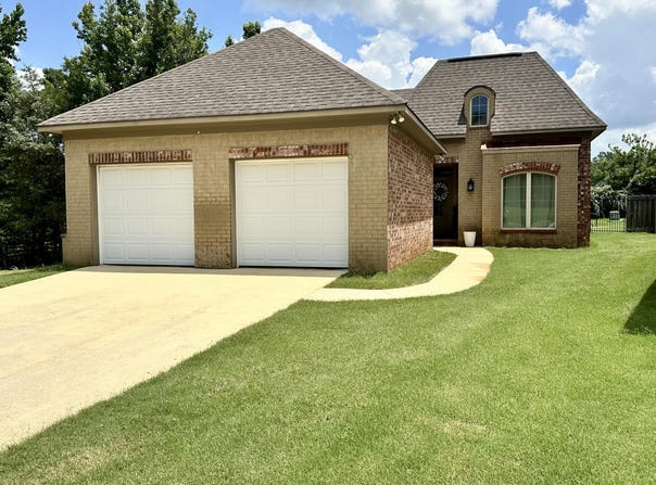 112 Clermont, Tupelo, MS 38801