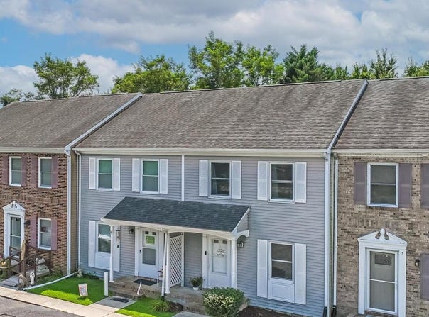 4 FRANKLIN Square, BERLIN, MD 21811