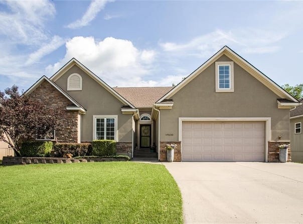 19620 E 18th Terrace S, Independence, MO 64057