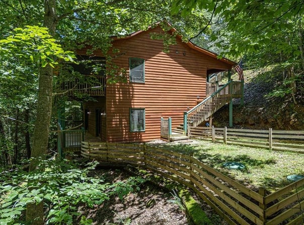 75 Crooked Lane, Murphy, NC 28906