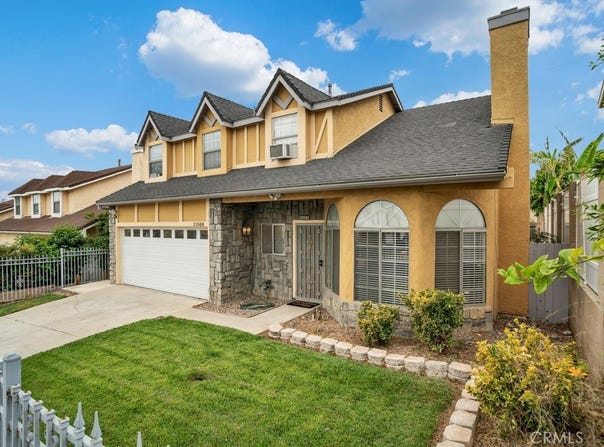 11568 Luanda Street, Lakeview Terrace, CA 91342