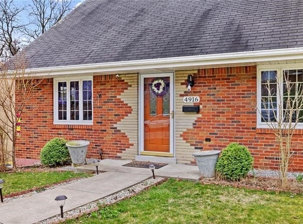 4916 Young Dr, Pittsburgh, PA 15227