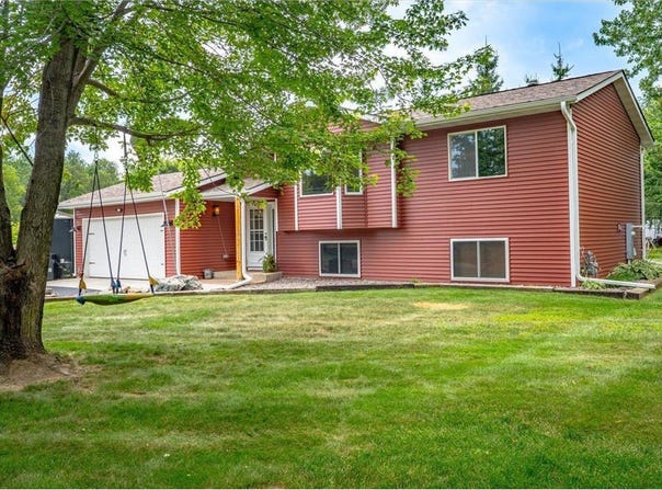5169 Evergreen Trail, North Branch, MN 55056