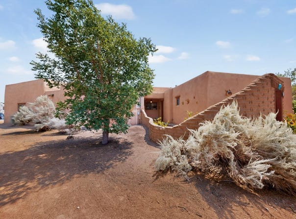 134 Tierra Encantada, Corrales, NM 87048