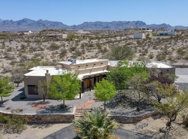 5635 Charles Russell Road, Las Cruces, NM 88011