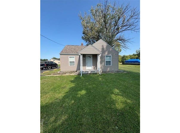 9047 Davison Road, Davison Twp, MI 48423