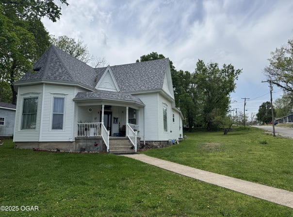 301 S 7th Street, Sarcoxie, MO 64862