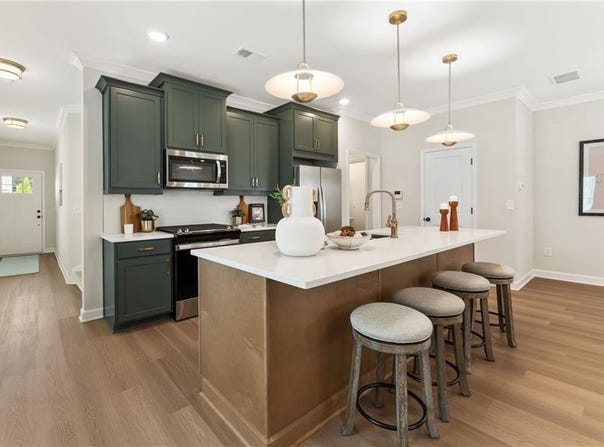 229 Dahlia Drive, Woodstock, GA 30188
