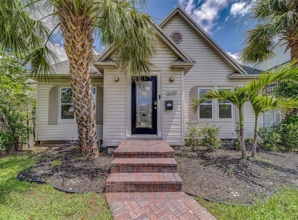 2609 DARTMOUTH AVENUE N, ST PETERSBURG, FL 33713