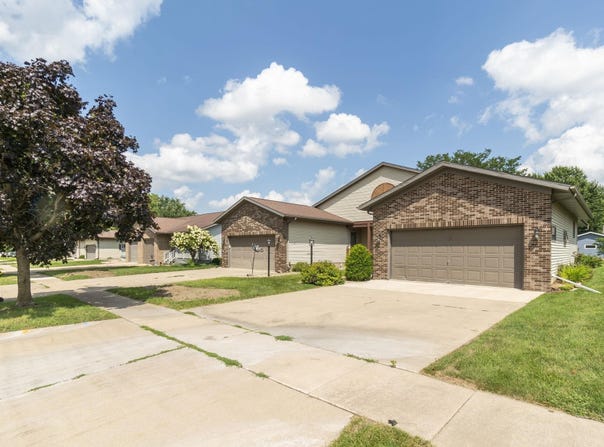 306 NW 24th Street, Waverly, IA 50677