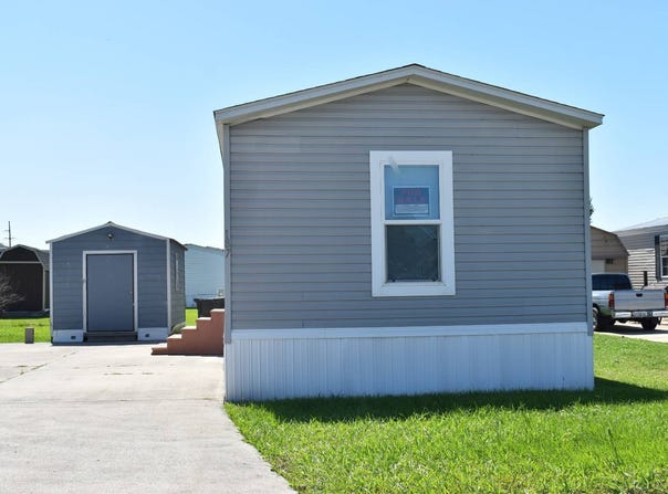 2899 Sugarloaf Dr., Lake Charles, LA 70607