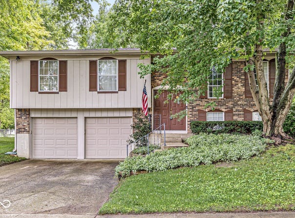 7616 Concord Lane, Fishers, IN 46038