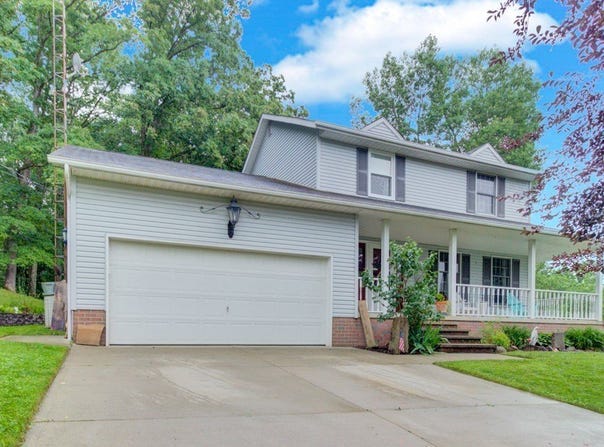 34 Delaware Trail, Malvern, OH 44644