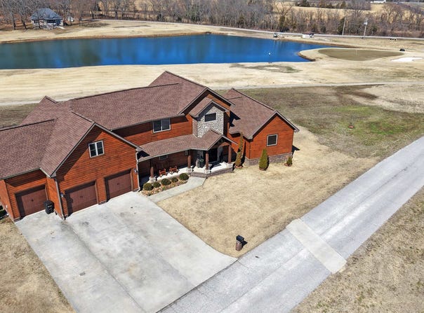 95 Firethorne Lane, Melbourne, AR 72556