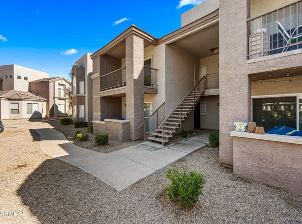 17017 N 12TH Street, Phoenix, AZ 85022