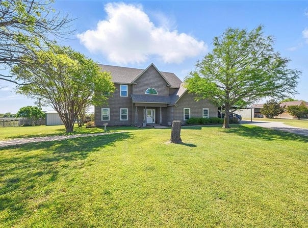 222 Fox Road, Weatherford, TX 76088