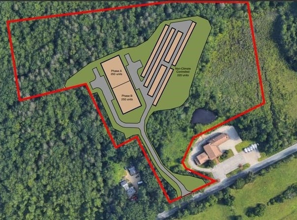 369 E Main Street, Spencer, MA 01562