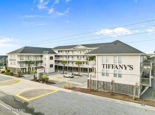 1501 N New River Drive, Surf City, NC 28445