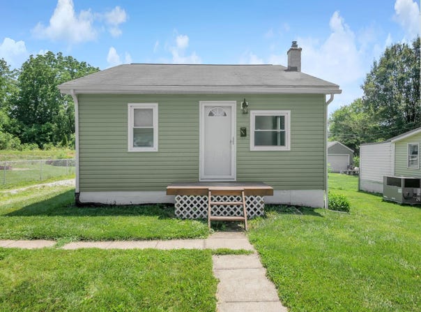 1018 Harrison Avenue, Lancaster, OH 43130