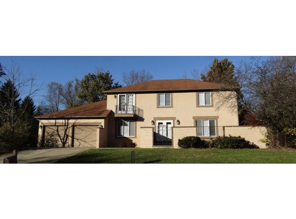 108 Walcreek Drive W, Columbus, OH 43230