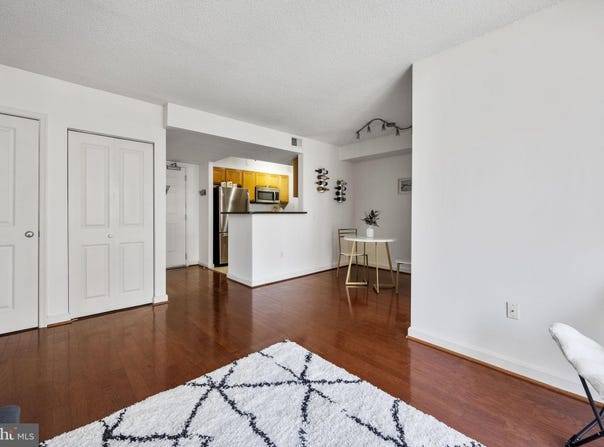 880 N POLLARD STREET N, ARLINGTON, VA 22203