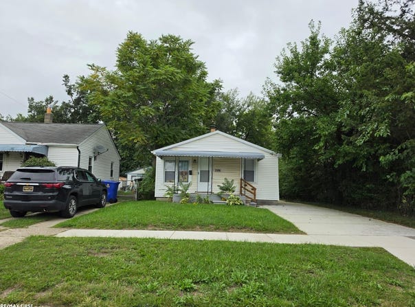 21356 Westview Avenue, Ferndale, MI 48220