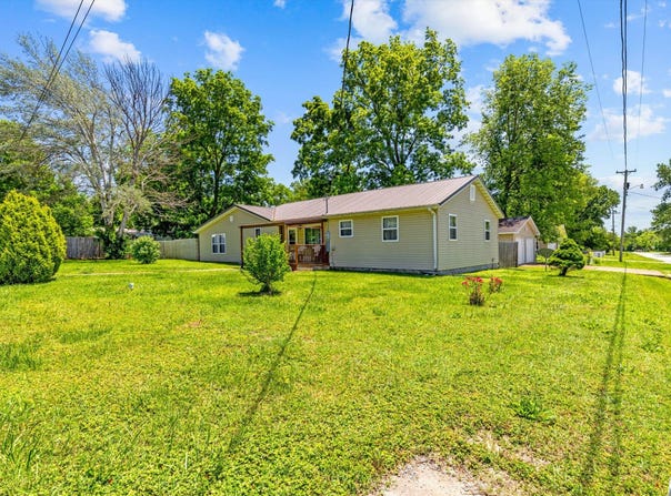 310 W English Street, Humansville, MO 65674