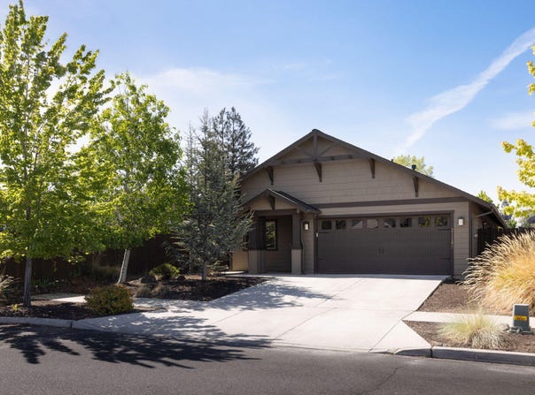 21189 Capella, Bend, OR 97702