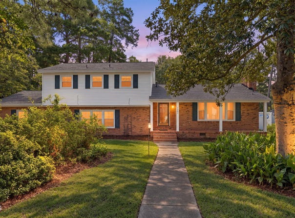1201 S Crescent Drive, Smithfield, NC 27577