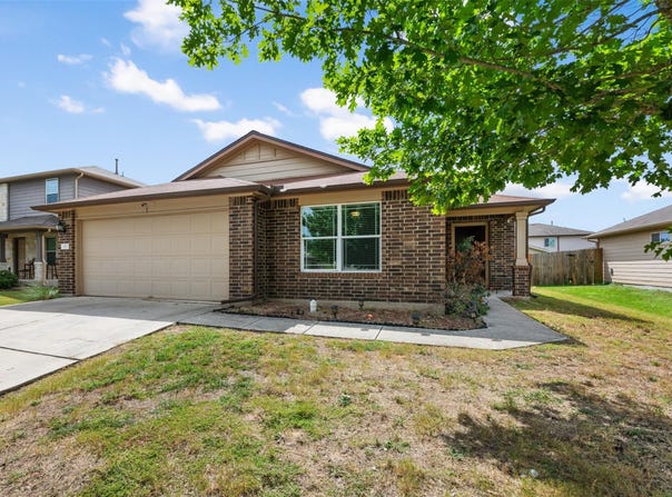 411 Langely, Kyle, TX 78640