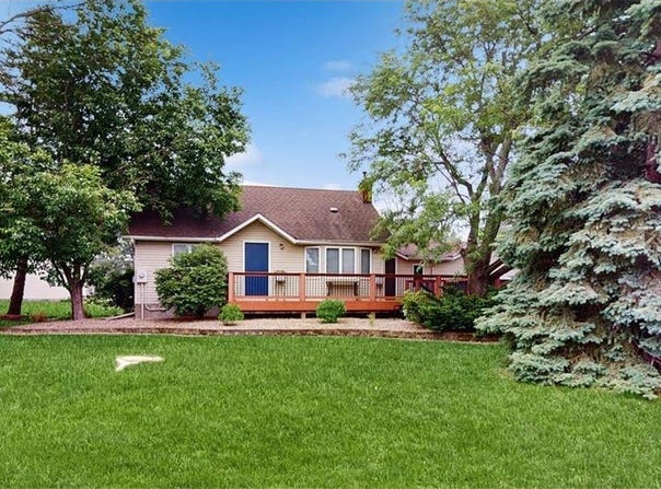 13993 Crosstown Boulevard NW, Andover, MN 55304