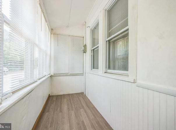 806 POWELL STREET, GLOUCESTER CITY, NJ 08030