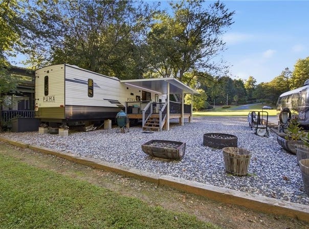 216 Big Rock Road, Cleveland, GA 30528