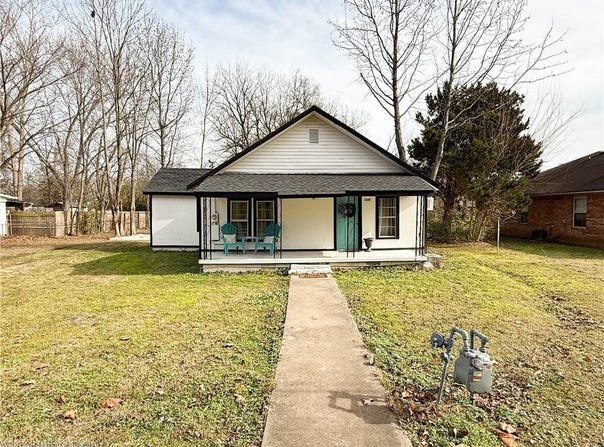 1230 Airport RD, Alma, AR 72921