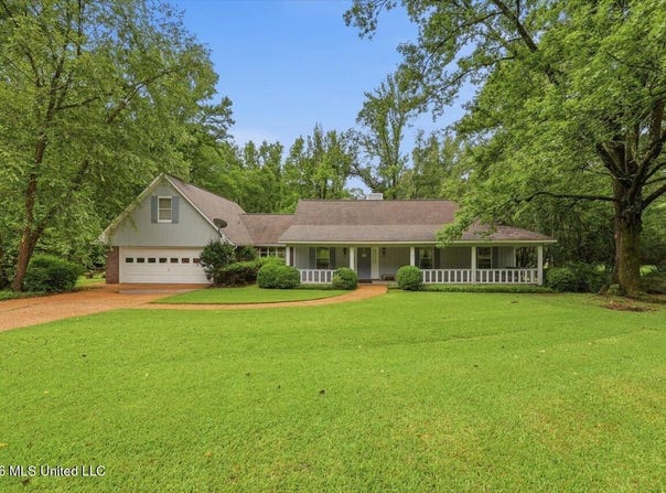 2141 Mcfarland Road, Raymond, MS 39154