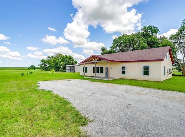 262 Hill County Road 1413 E, Grandview, TX 76050