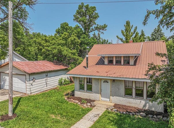 312 1st Avenue W, Evansville, MN 56326