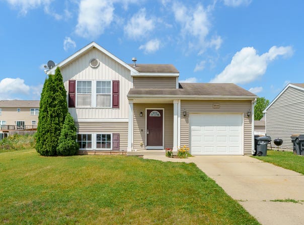 8849 E Sturtevant Avenue, Richland, MI 49083