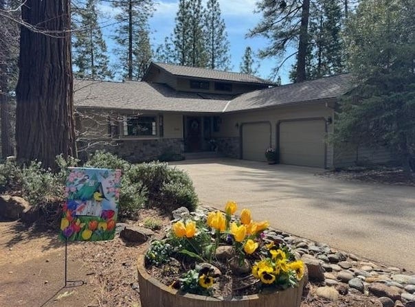 598 Larkspur Court, Murphys, CA 95247
