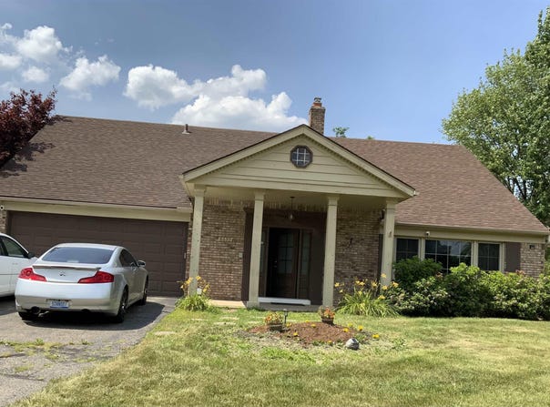 8693 Hedgeway, Shelby Twp, MI 48317