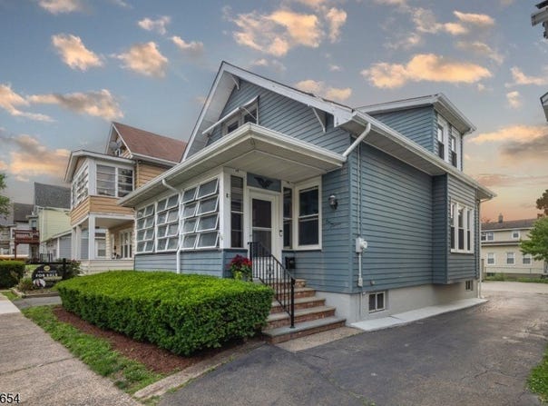 115 N 12Th St, Prospect Park Boro, NJ 07508-1939
