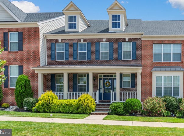 4871 E BLOSSOM DRIVE, DOYLESTOWN, PA 18902
