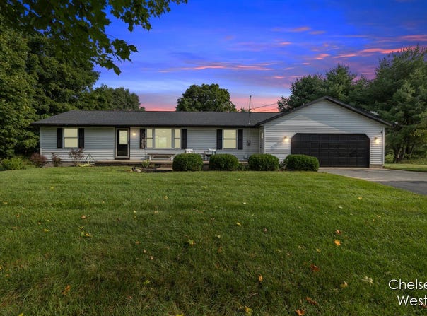 9034 Adams Road, Middleville, MI 49333