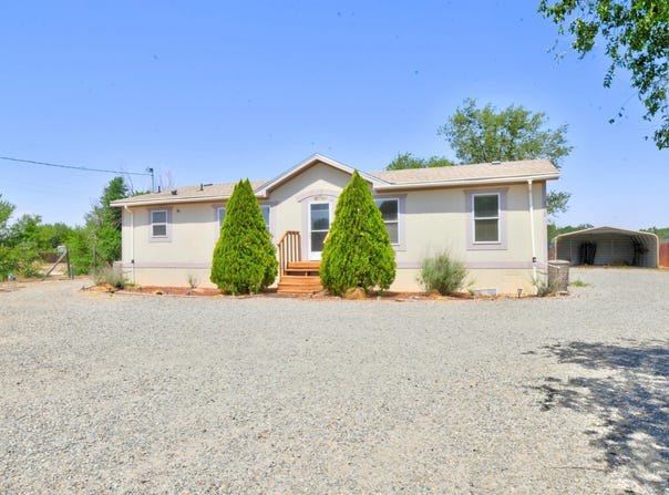 712 JUAN P SANCHEZ Road SW, Los Lunas, NM 87031