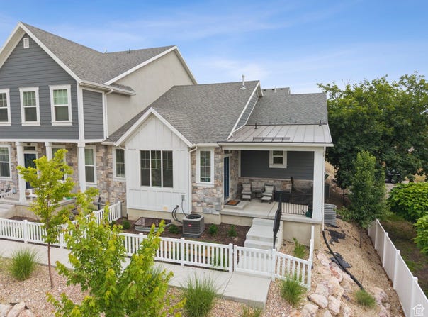 520 S ORCHARD, Bountiful, UT 84010