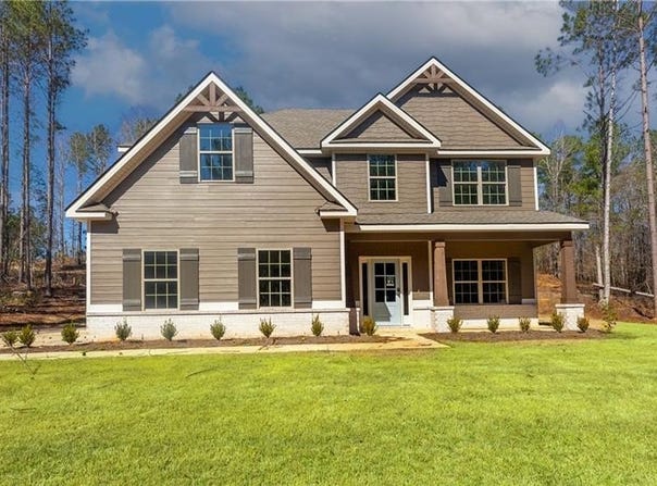 331 Lee Rd 357, Valley, AL 36854